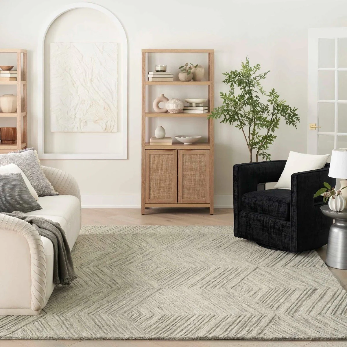 Graceful Patterned Rug