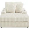 Lindyn Chaise