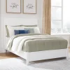 Binterglen Panel Bed