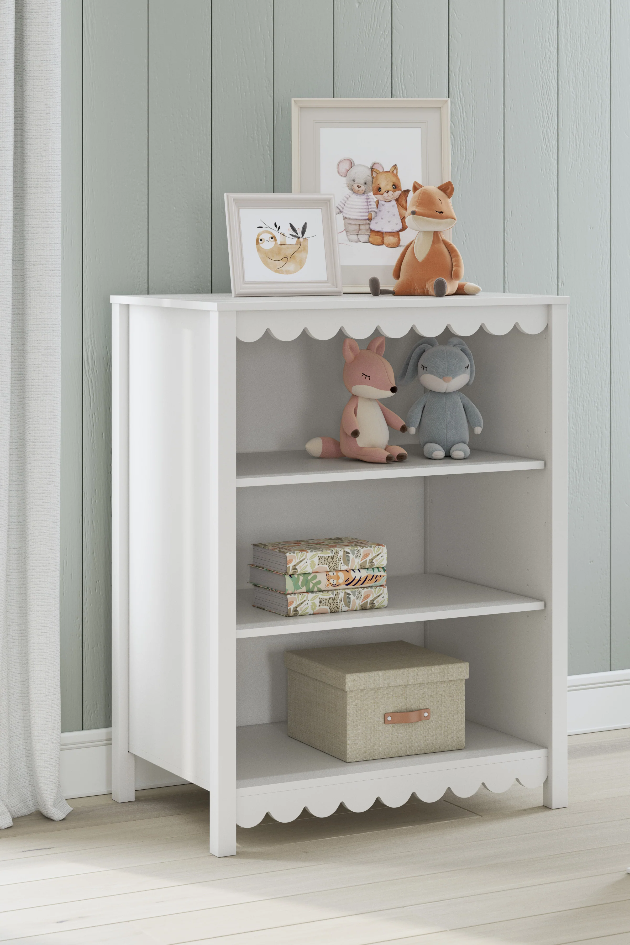 1833-hallityn-bookcase-2.webp Hallityn Bookcase