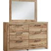 Hyanna Dresser