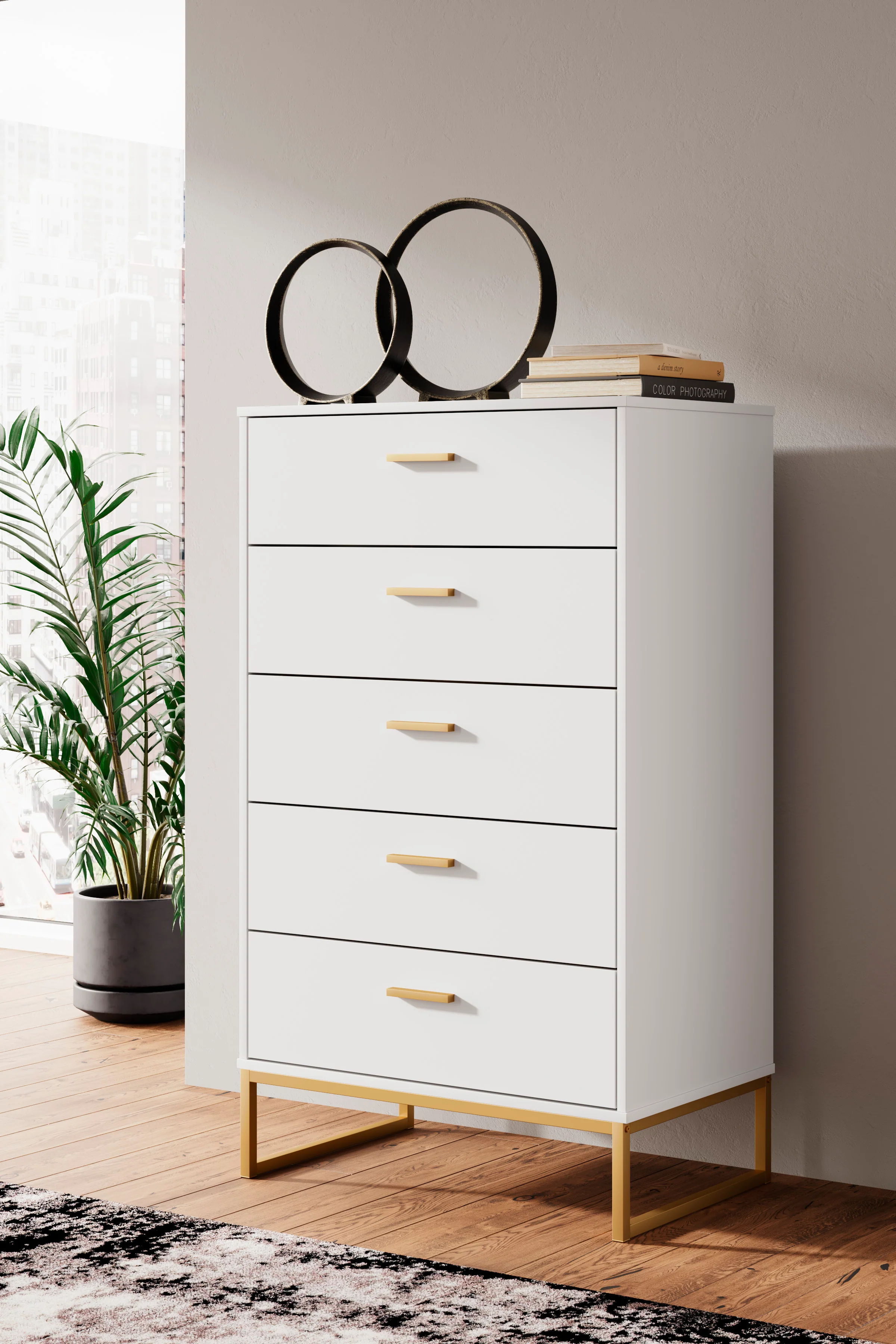 Ashley Socalle 5 Drawer Chest of Drawers
