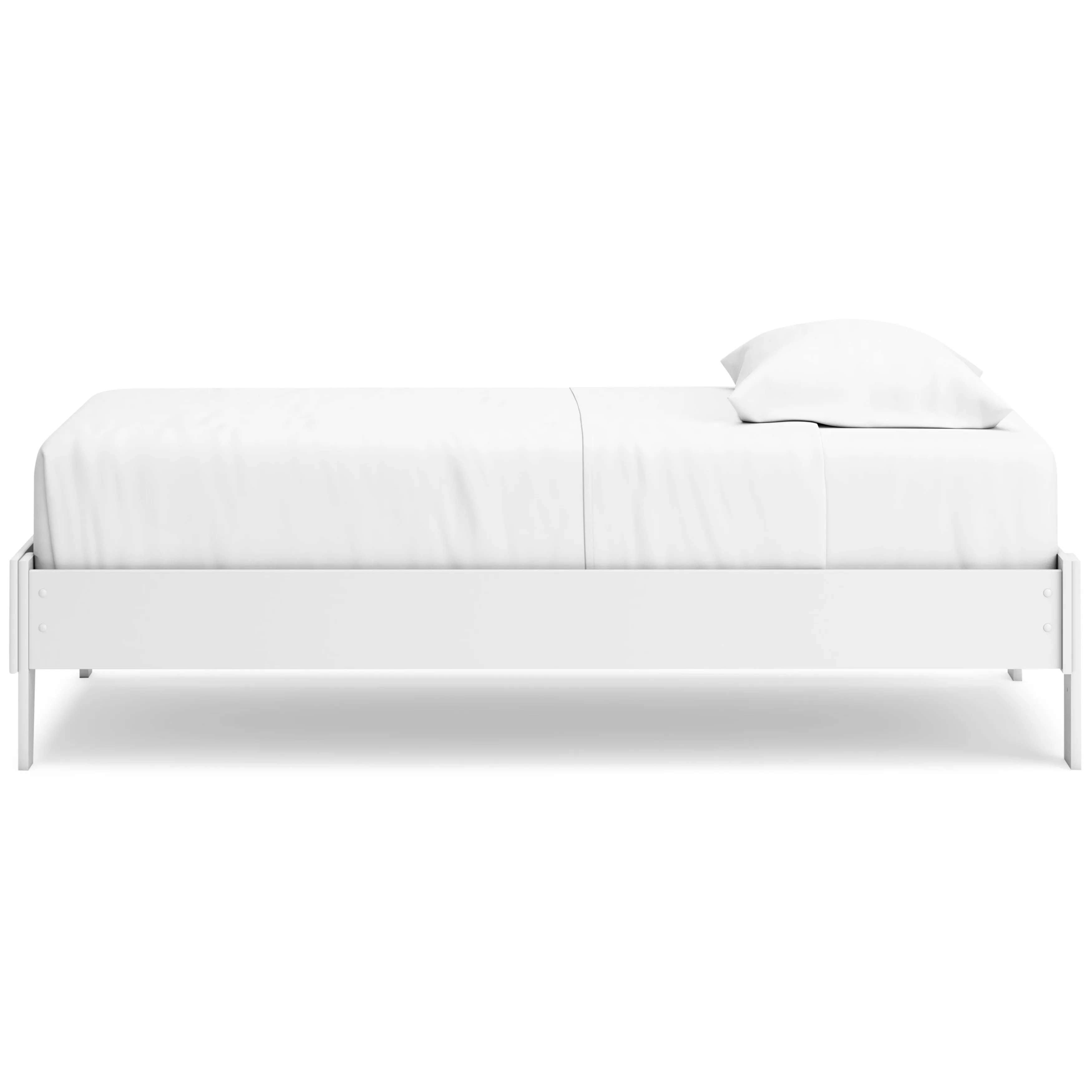 Hallityn Platform Bed