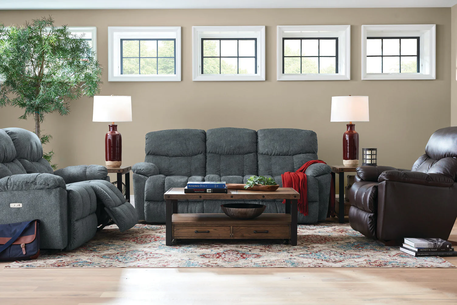 La-Z-Boy Morrison Reclining Sofa
