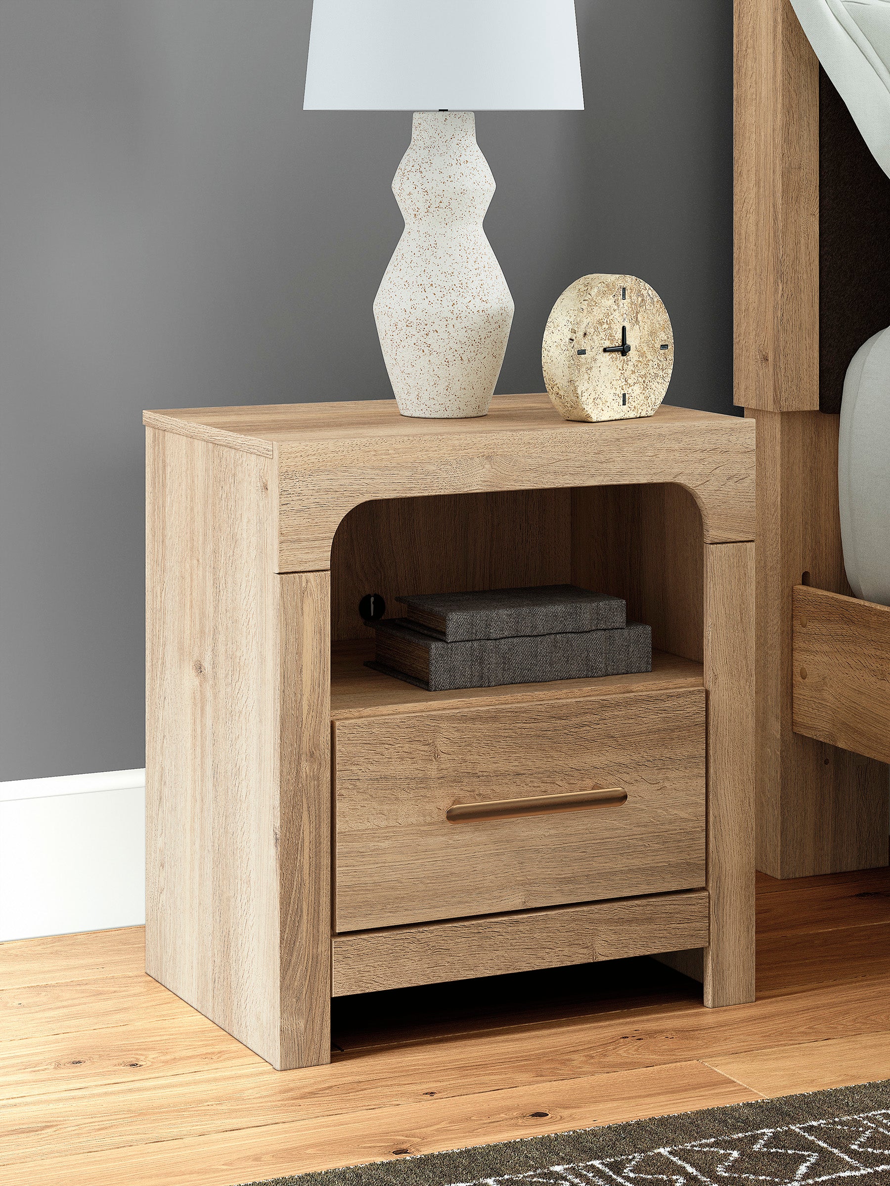 Hollymount Nightstand