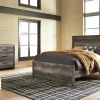 Wynnlow Panel Bed