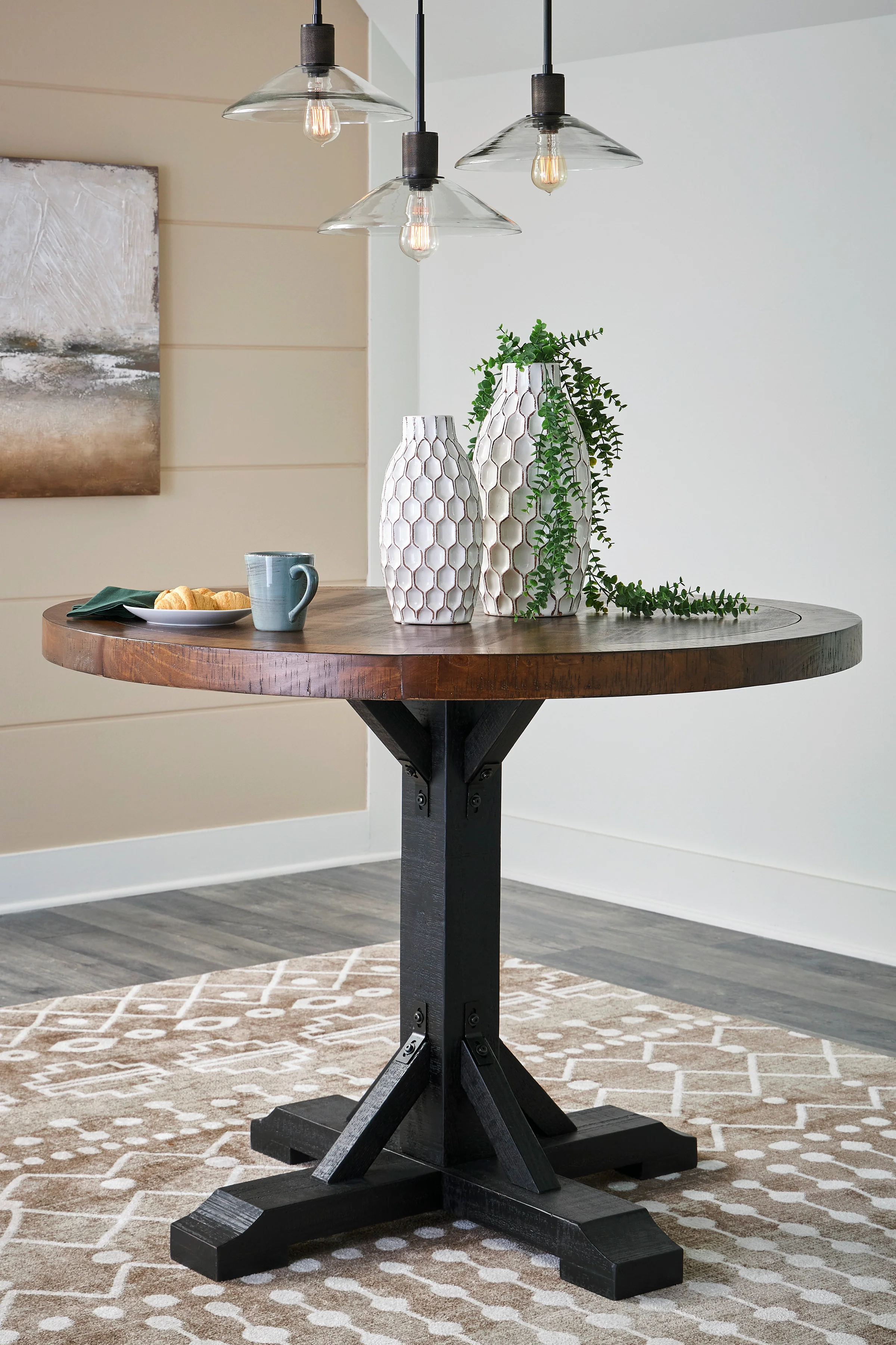 Valebeck Counter Height Round Dining Table