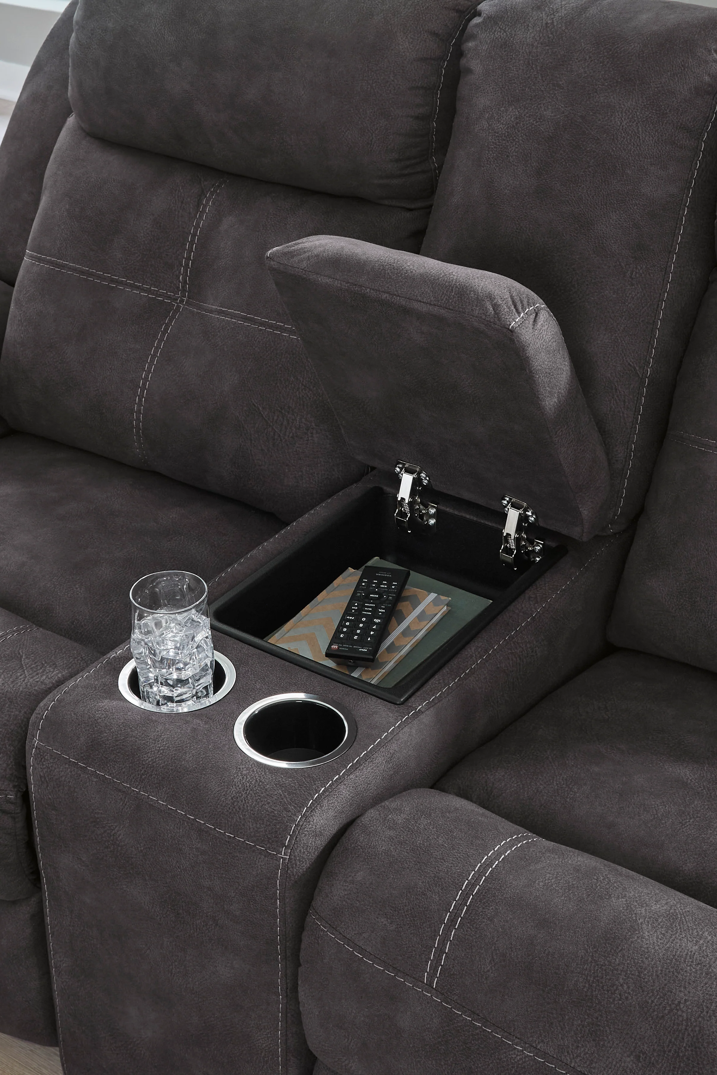 Brysonview Reclining Console Loveseat