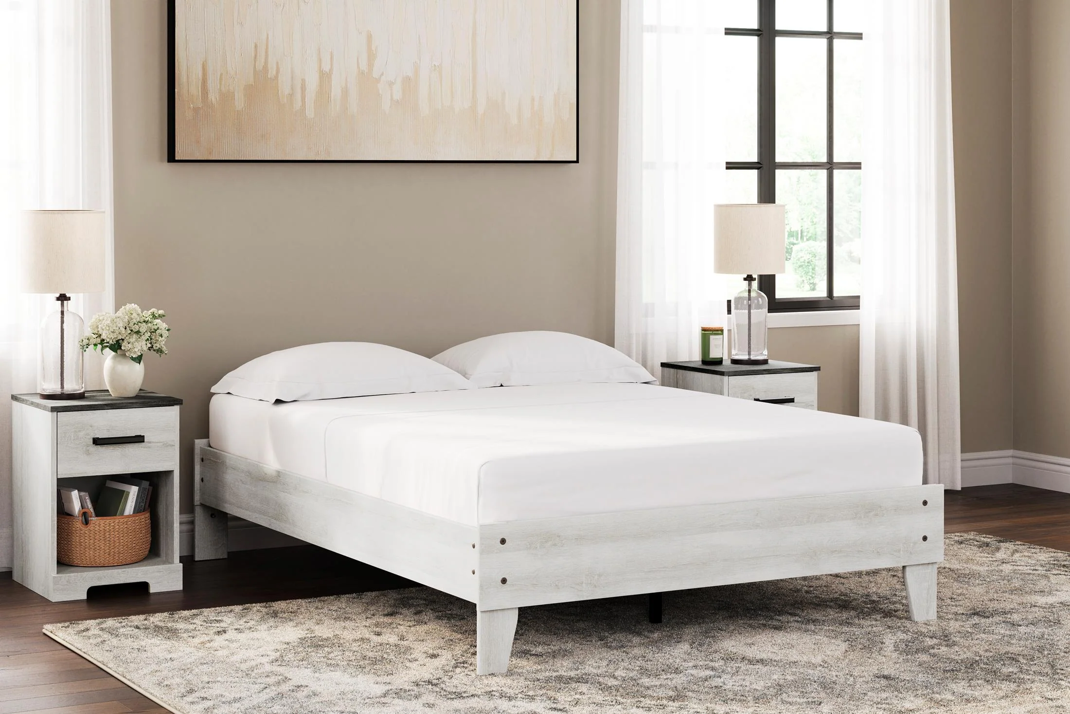 3547-shawburn-platform-bed-3.webp Shawburn Platform Bed