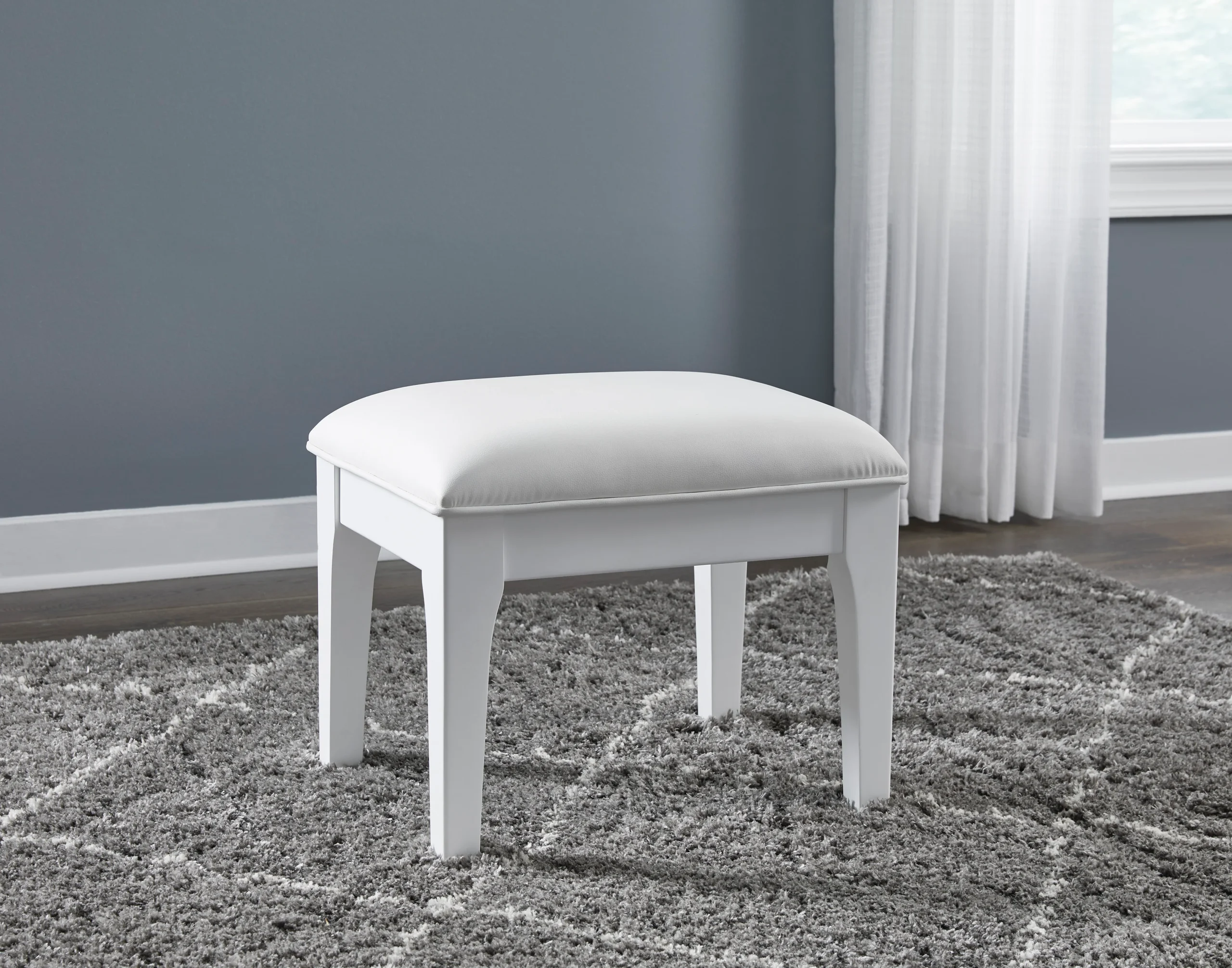 Chalanna Vanity Stool