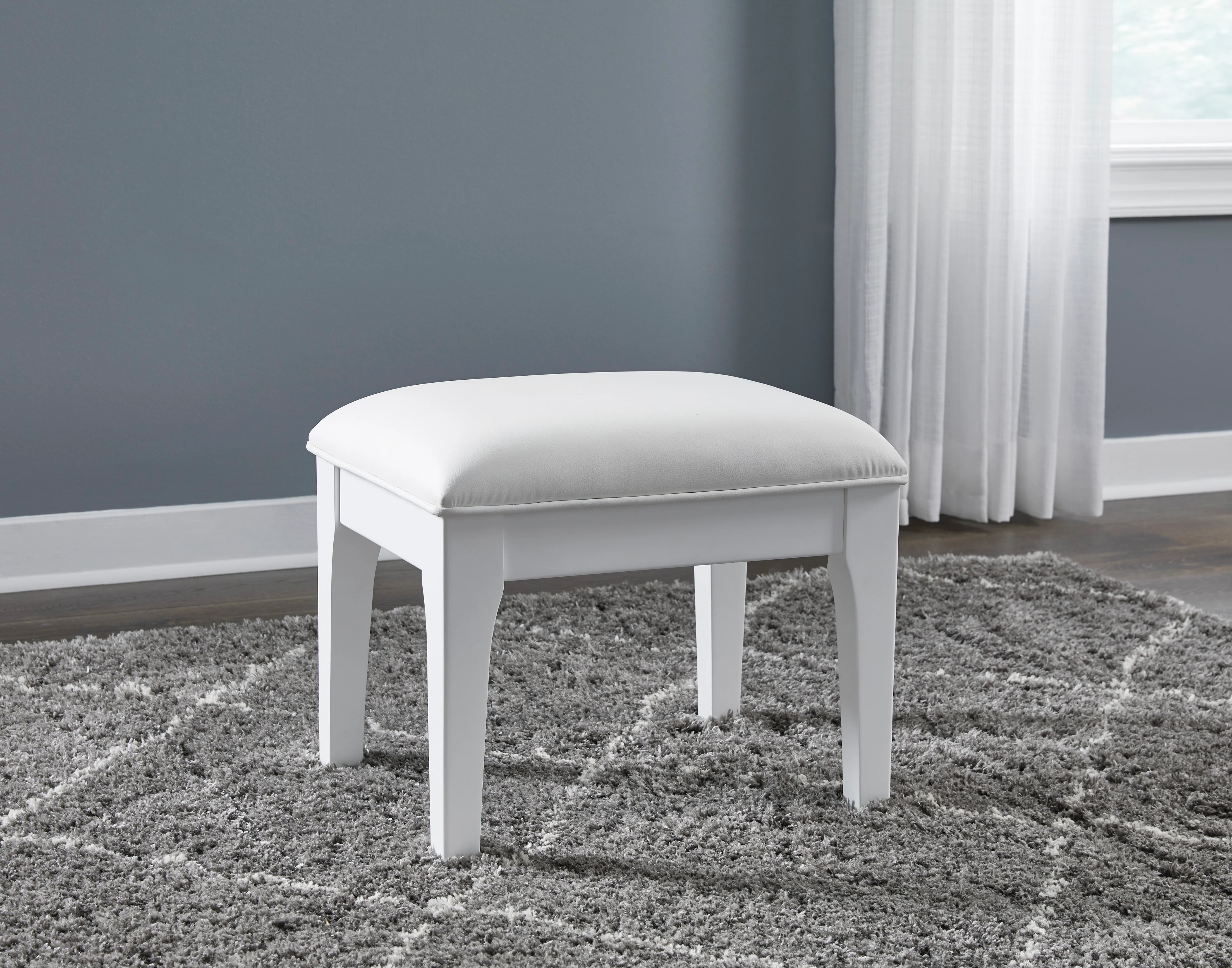 3585-chalanna-vanity-stool-3.webp Chalanna Vanity Stool