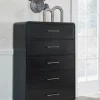 Rowanbeck Chest of Drawers