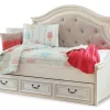 Realyn Twin Daybed with 1 Large Storage Drawer