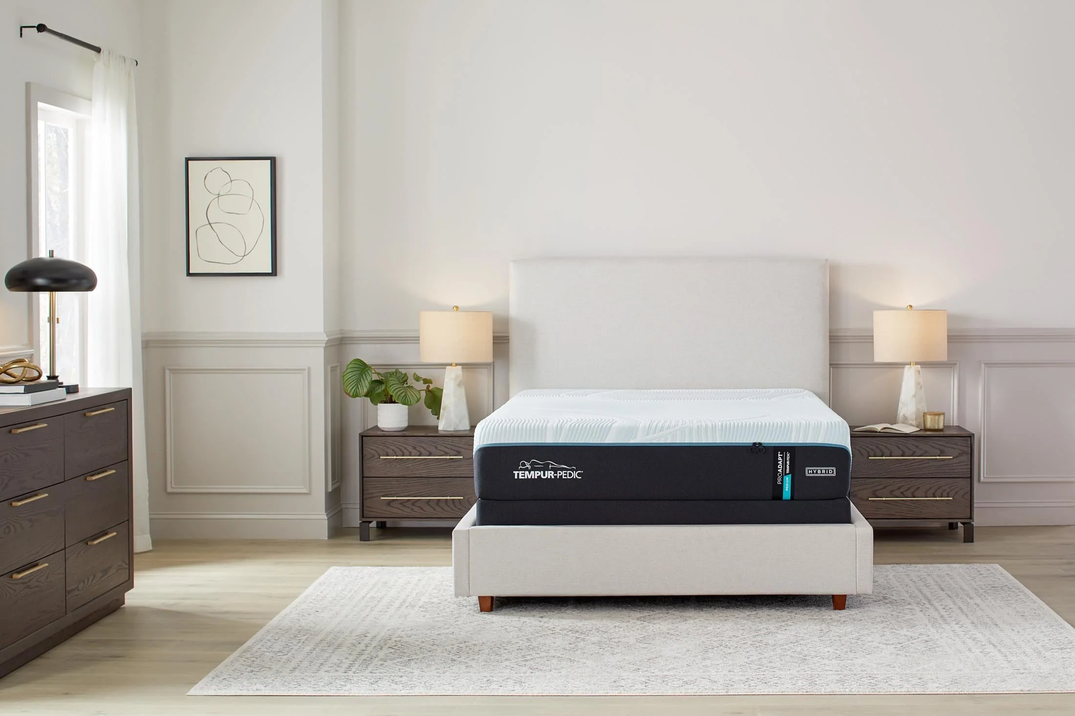 3727-tempur-pedic-pro-adapt-2.0-medium-hybrid-mattress-1.webp Tempur-Pedic Pro Adapt 2.0 Medium Hybrid Mattress