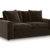 Maxton Heights Loveseat