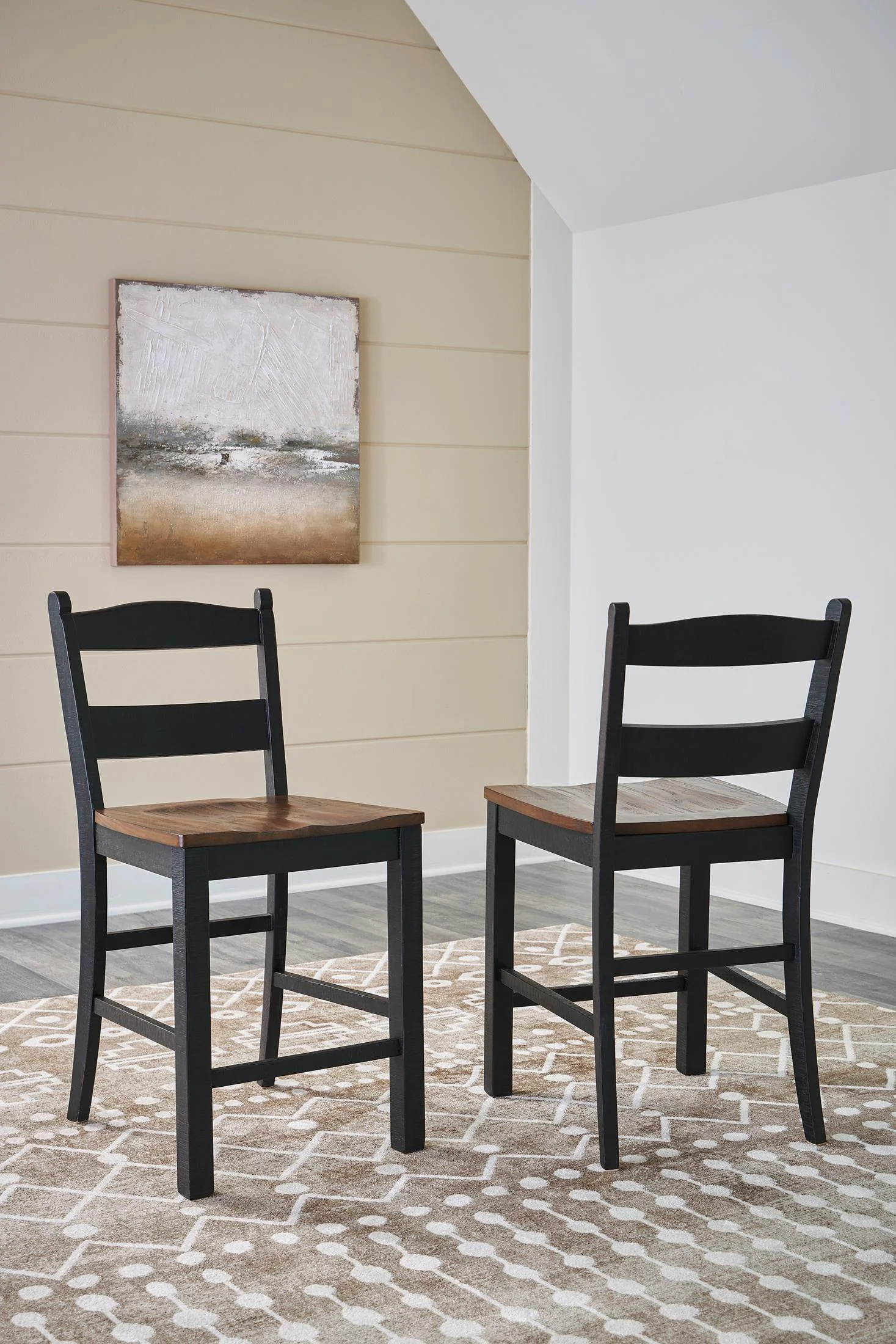 Valebeck Counter Height Bar Stool with Back (Set of 2)
