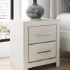 Birmonton Nightstand