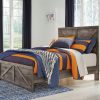 Wynnlow Crossbuck Panel Bed