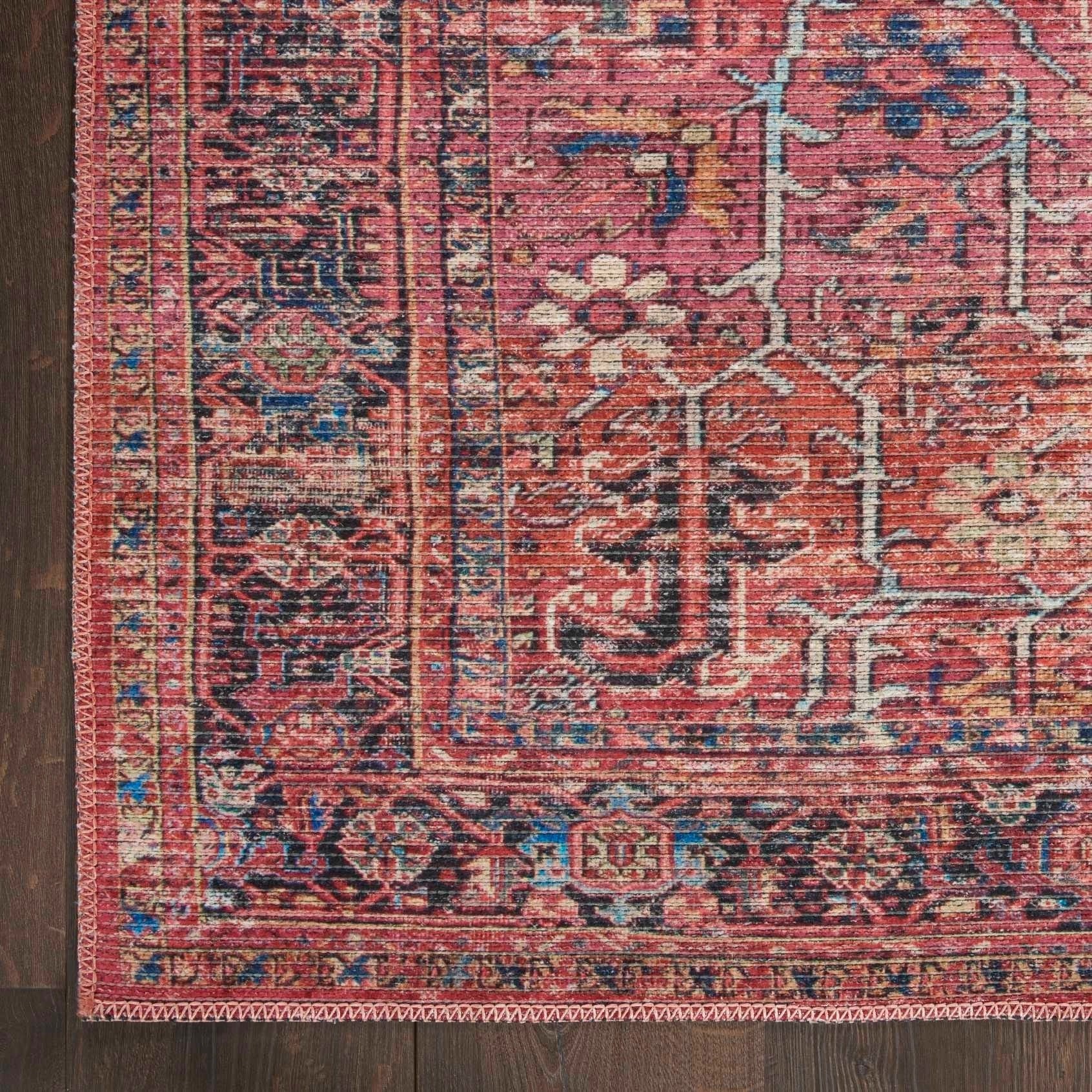NC1 7'10" x 9'10" Washable Rug