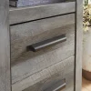 Wynnlow 2-Drawer Pier
