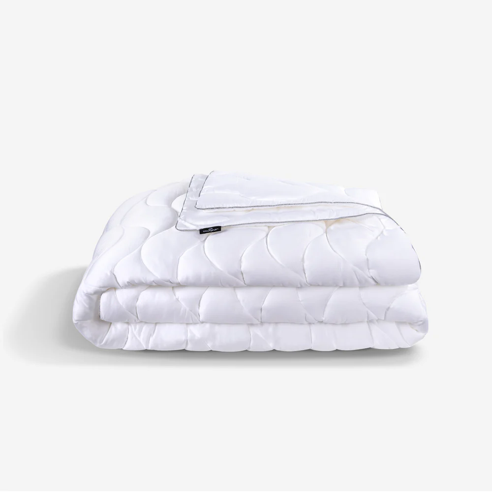 Bedgear Light Weight Comforter