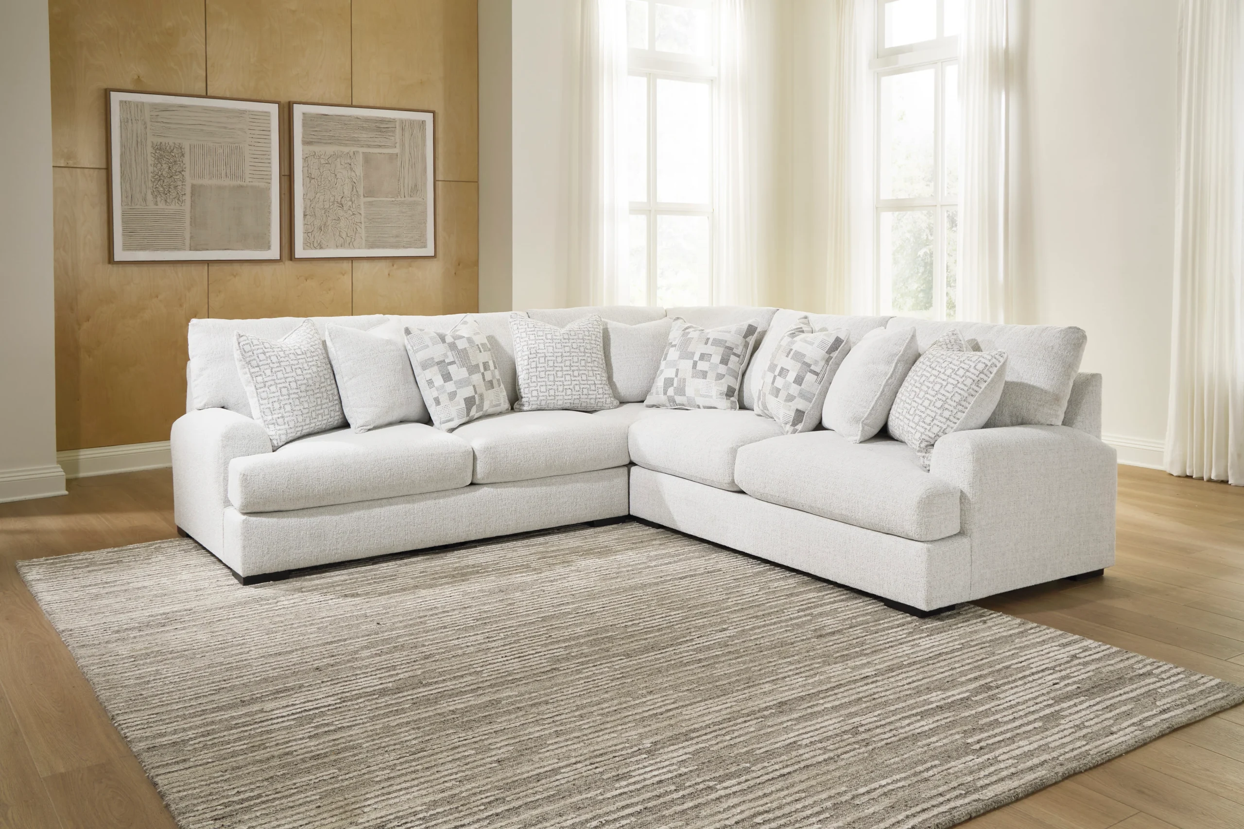 Ashley Wynncroft Manor 3-Piece Next-Gen Nuvella™ Performance Fabric Sectional
