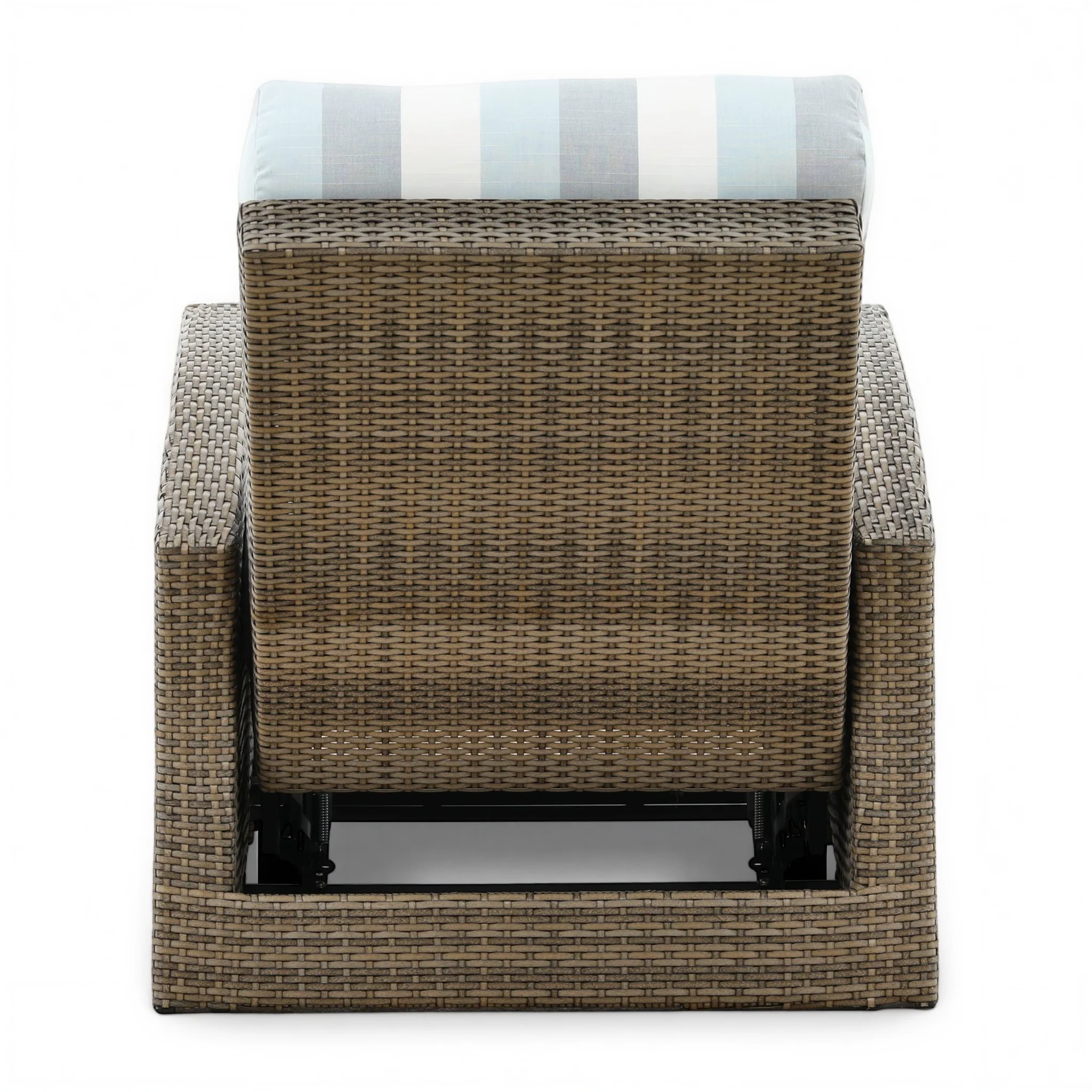 Universal Collection Outdoor Patio Recliner with Cushion