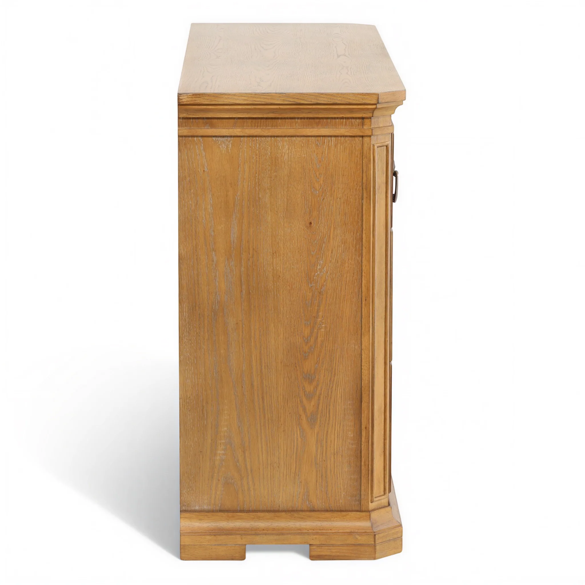 5405-remmington-dresser-4.webp Remmington Dresser