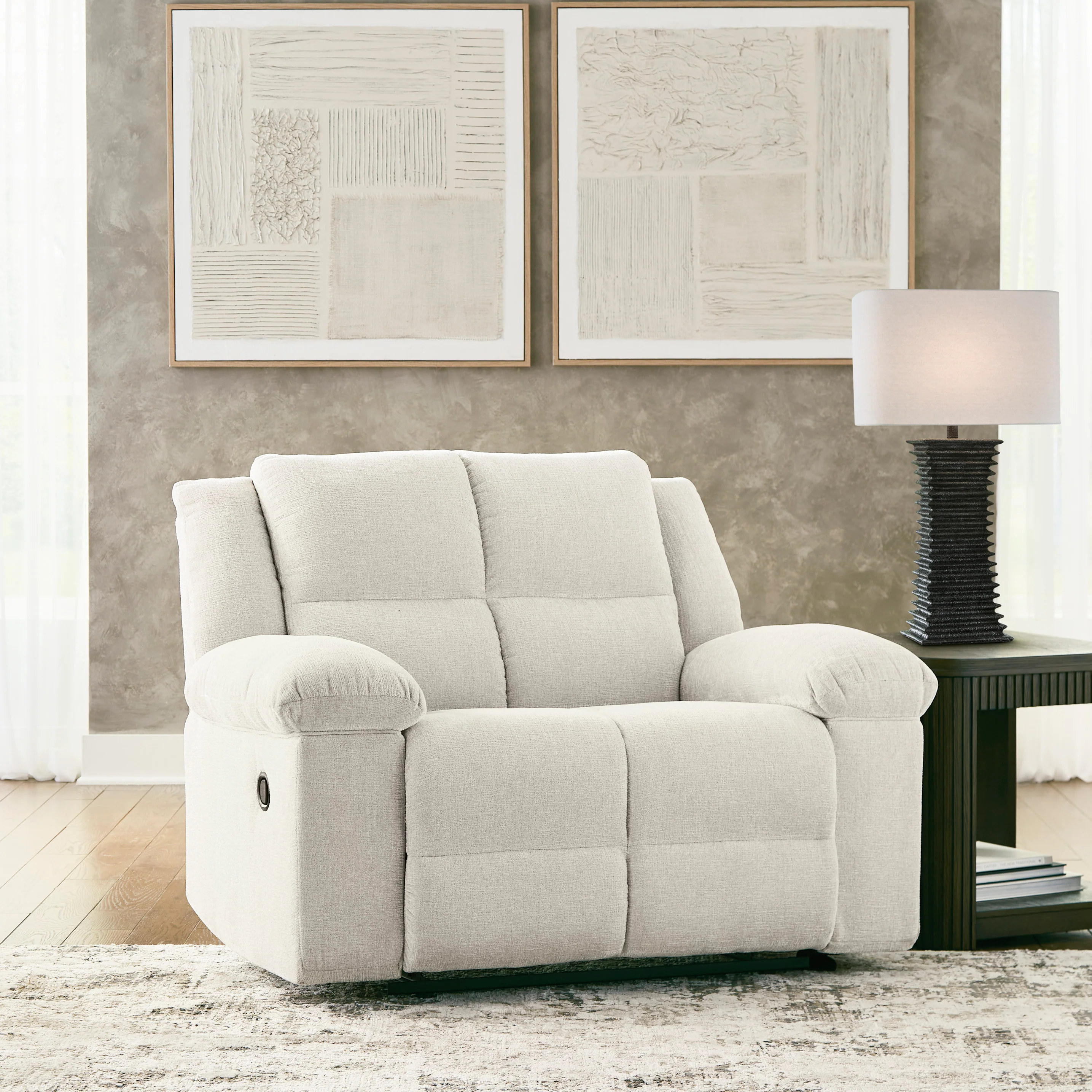 Orlen Zero Wall Wide Seat Recliner