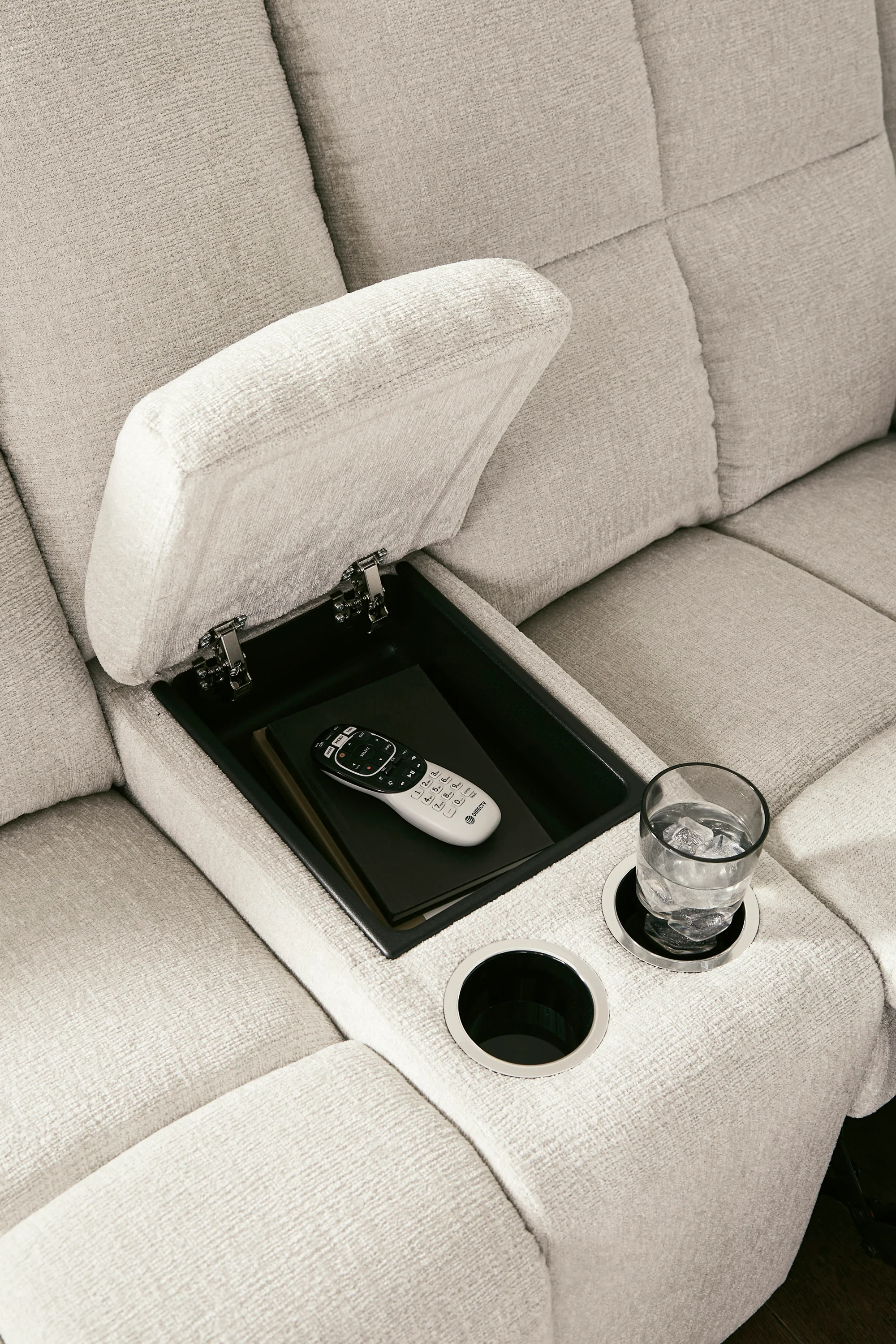 Orlen Double Reclining Console Loveseat