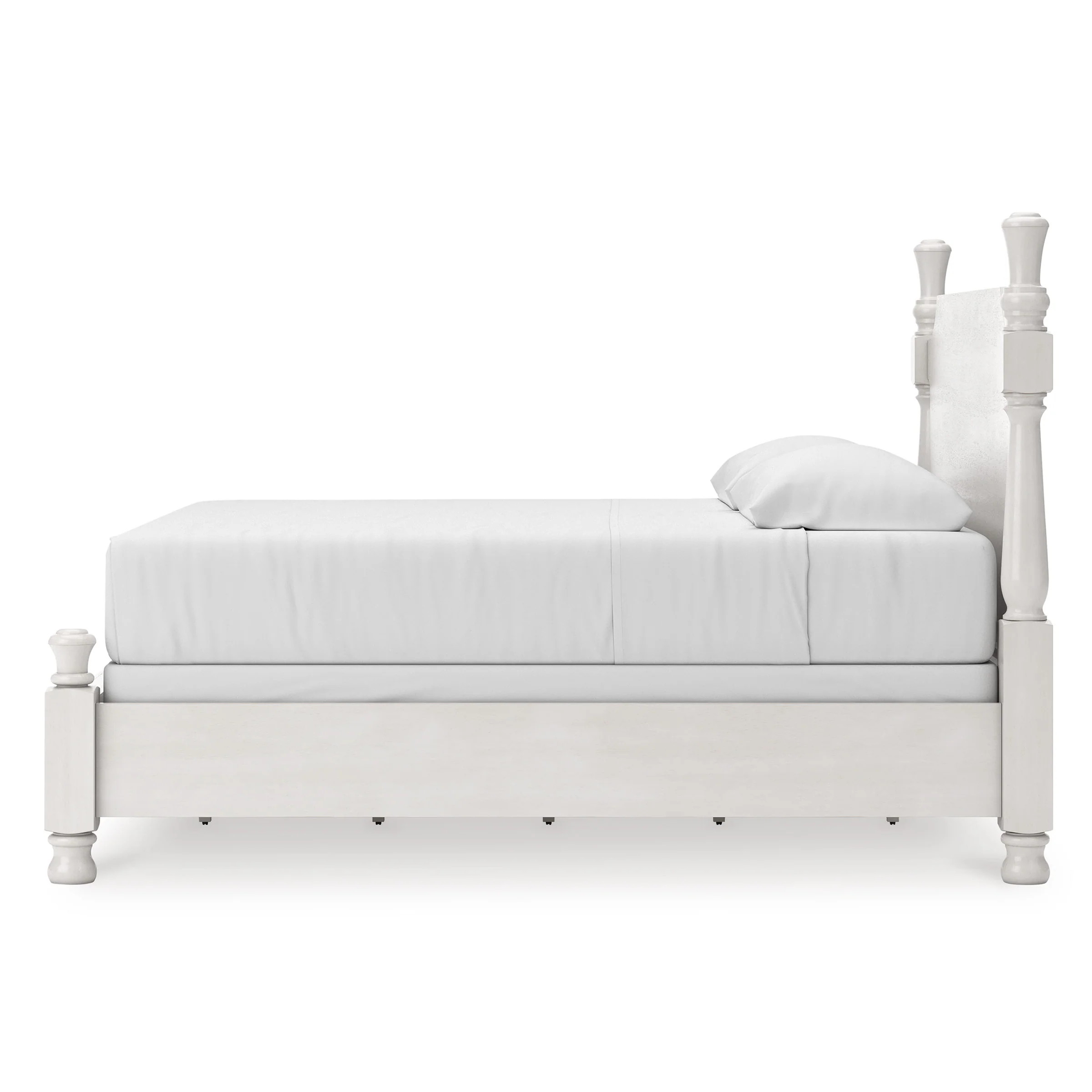 Chadworth California King Poster Bed