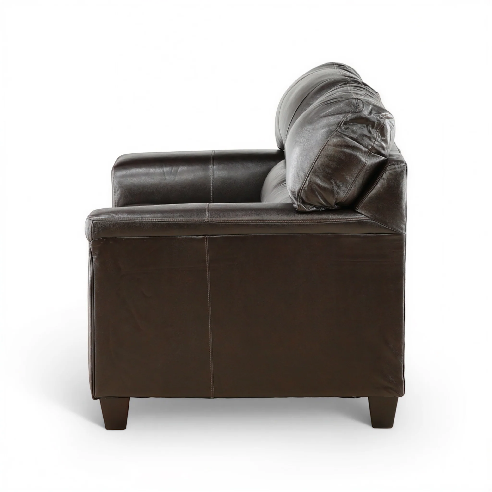 Marcellus Leather loveseat