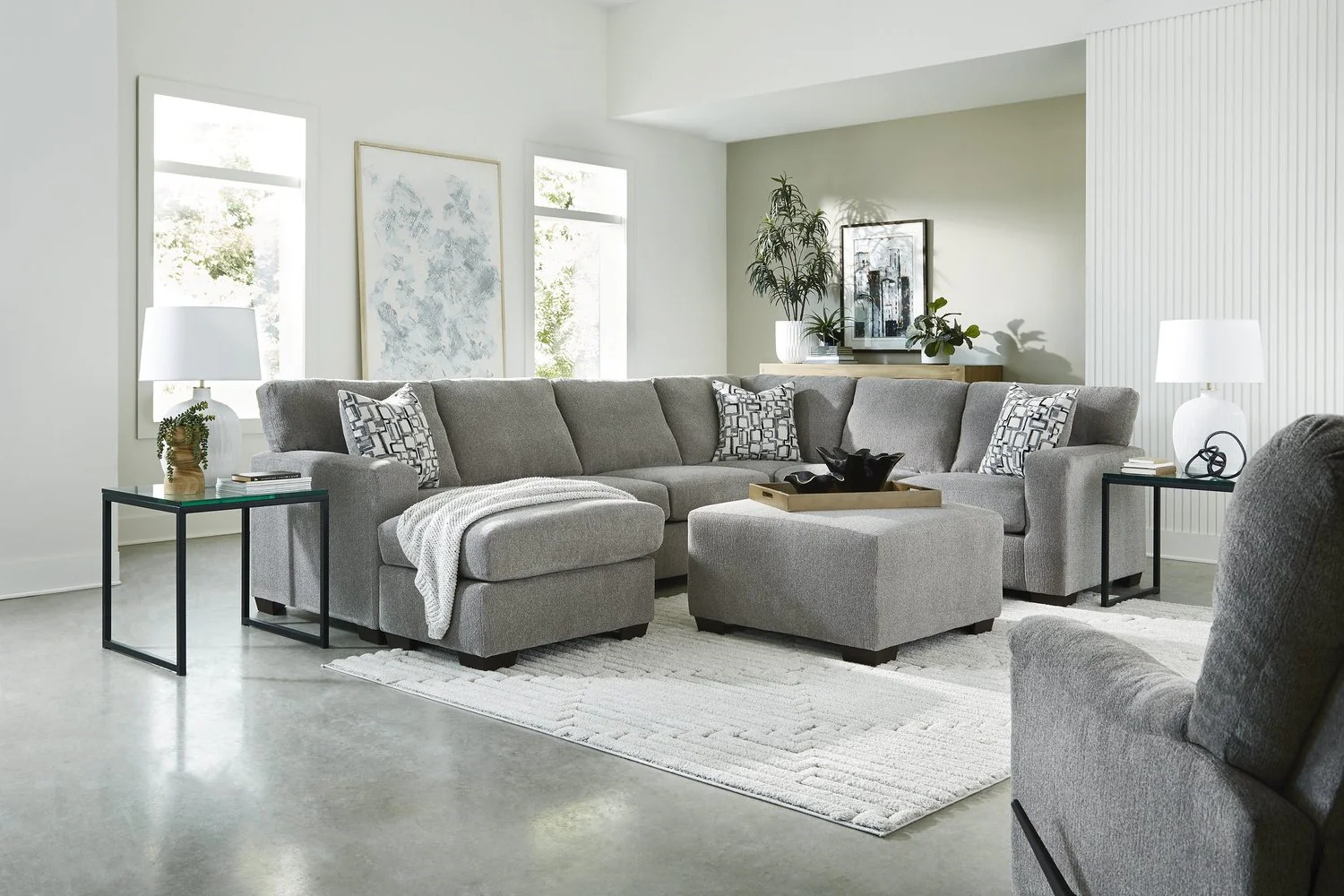 Michelle 2-Piece Left-Facing Sectional