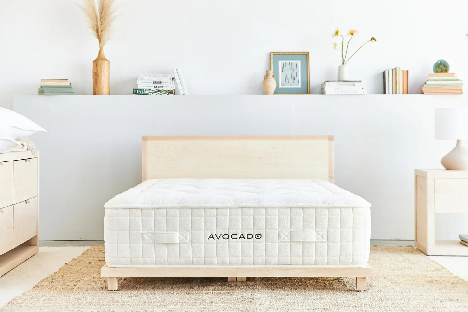 Avocado Luxury Organic Medium Mattress