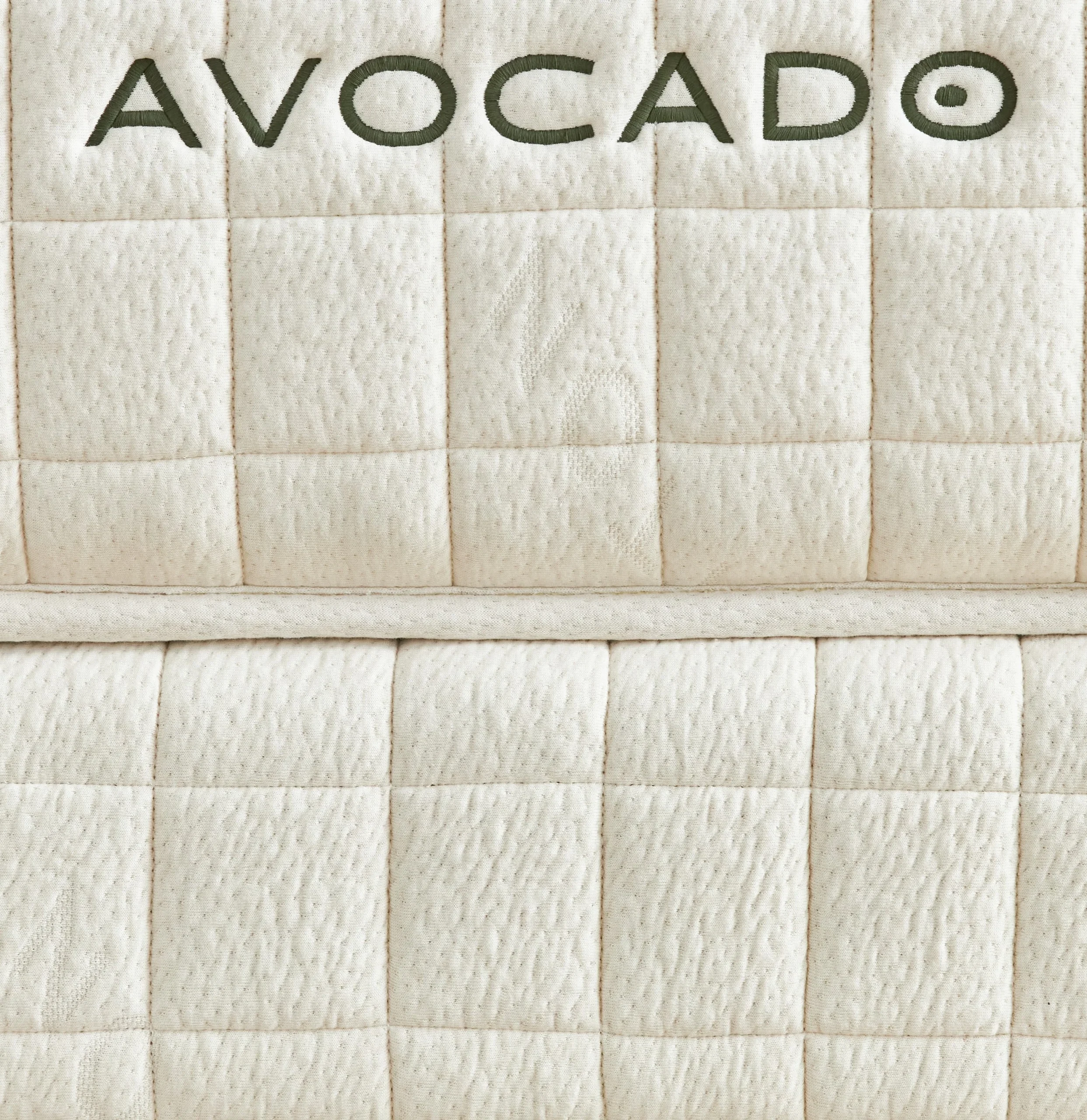 Avocado Luxury Plush Foundation